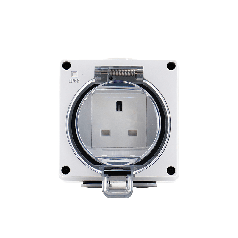 IP66 waterproof socket one-position British style